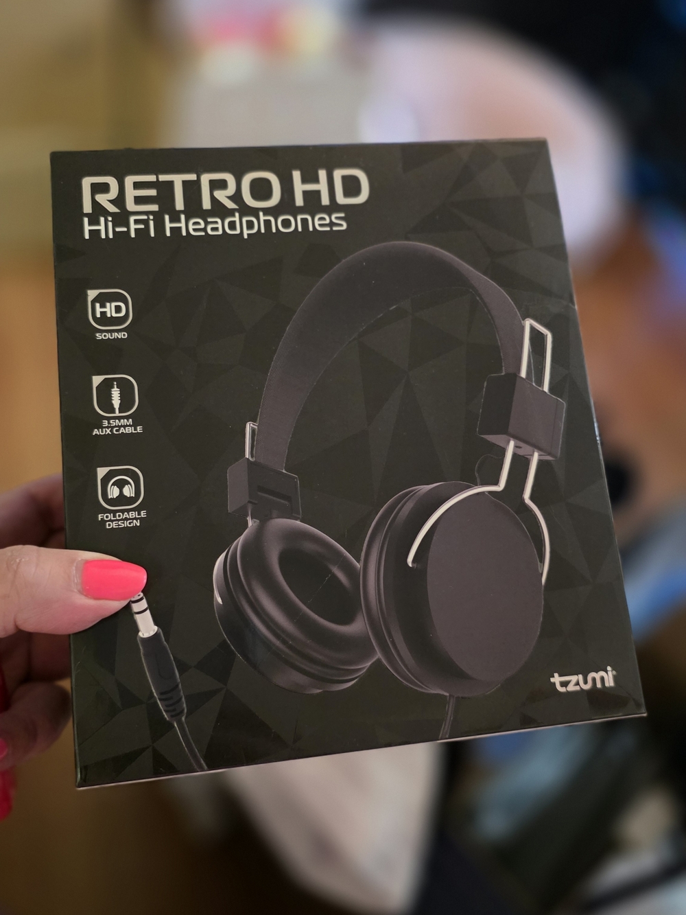Retro HD On-Ear Headphones - Black by Tzumi